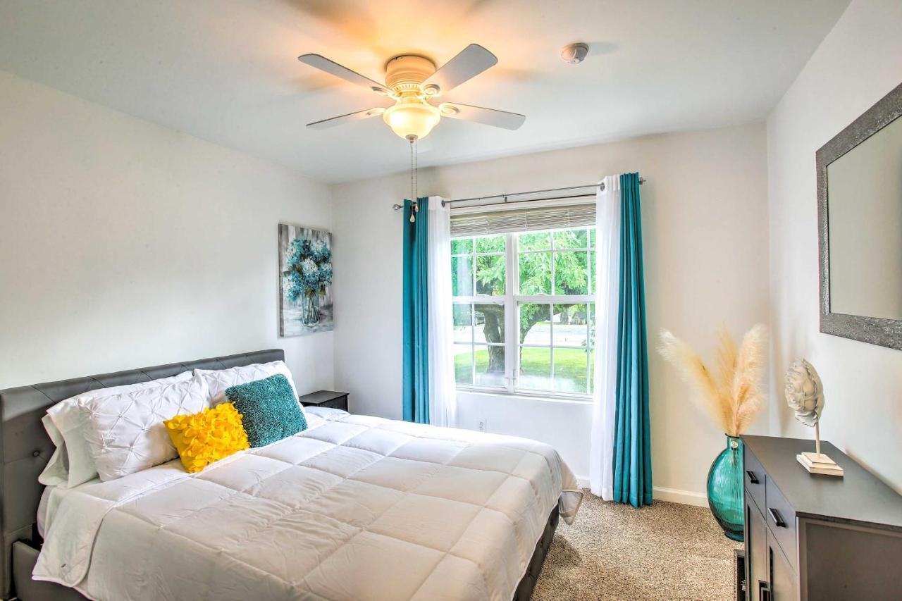 Charming Springfield Escape With Furnished Deckヴィラ エクステリア 写真